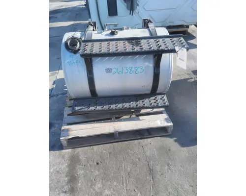 INTERNATIONAL 8600 FUEL TANK
