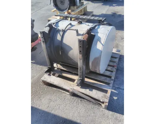 INTERNATIONAL 8600 FUEL TANK
