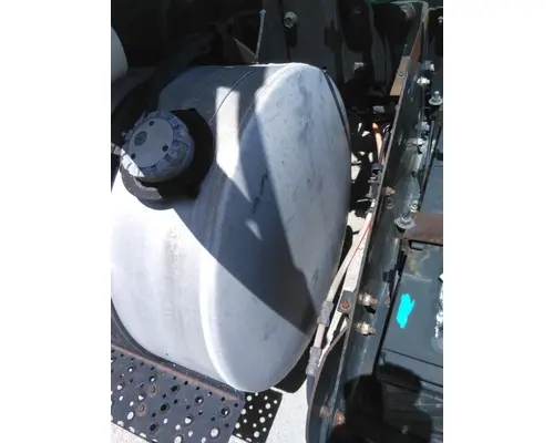 INTERNATIONAL 8600 FUEL TANK