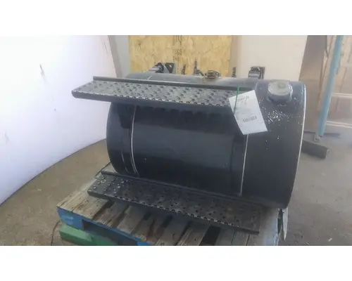 INTERNATIONAL 8600 FUEL TANK