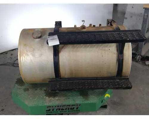 INTERNATIONAL 8600 FUEL TANK