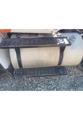 INTERNATIONAL 8600 FUEL TANK
