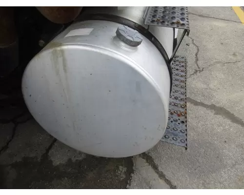 INTERNATIONAL 8600 FUEL TANK