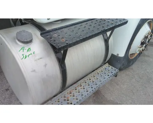 INTERNATIONAL 8600 FUEL TANK