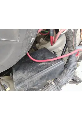INTERNATIONAL 8600 FUSE BOX