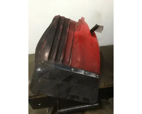 INTERNATIONAL 8600 Fender Extension