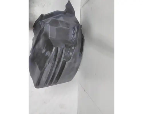 INTERNATIONAL 8600 Fender Extension