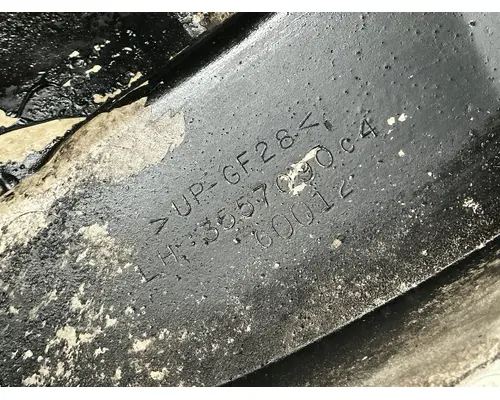 INTERNATIONAL 8600 Fender Extension