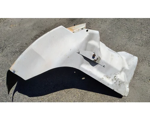 INTERNATIONAL 8600 Fender Extension