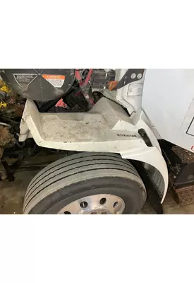 INTERNATIONAL 8600 Fender