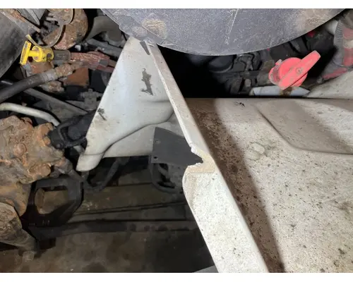 INTERNATIONAL 8600 Fender