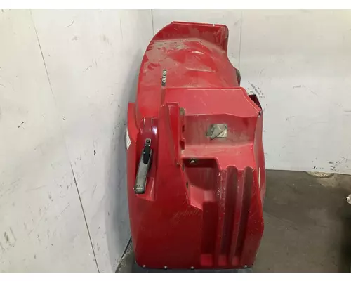 INTERNATIONAL 8600 Fender
