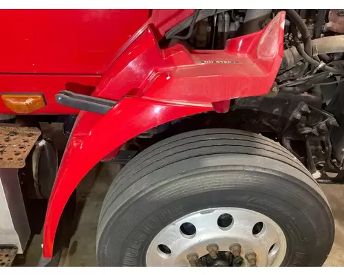 INTERNATIONAL 8600 Fender