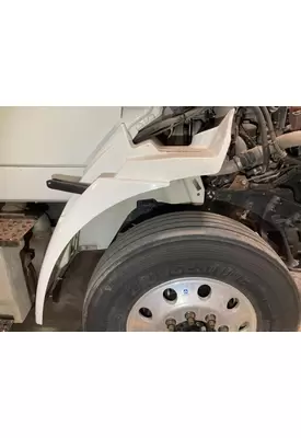 INTERNATIONAL 8600 Fender