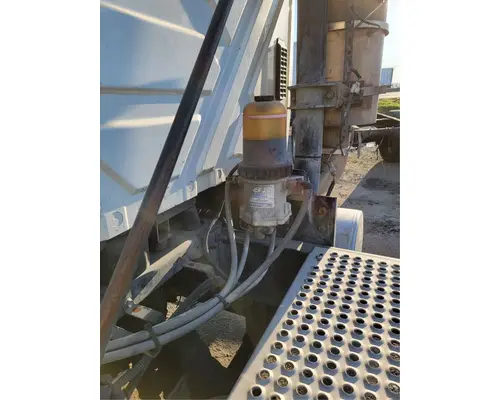INTERNATIONAL 8600 FilterWater Separator
