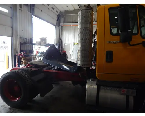 INTERNATIONAL 8600 Frame Horn