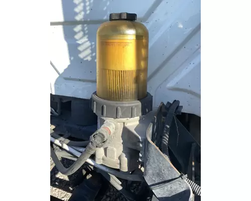 INTERNATIONAL 8600 Fuel Heater