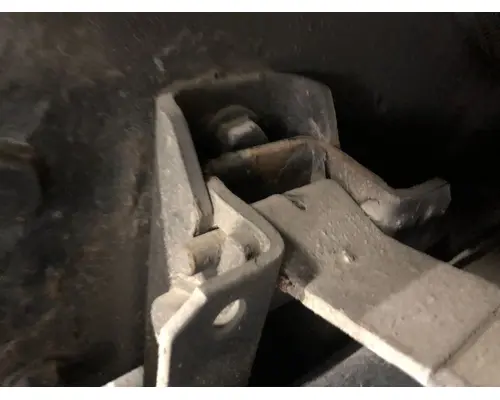 INTERNATIONAL 8600 Fuel Tank Strap