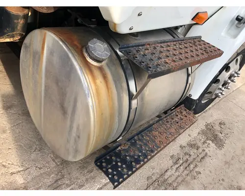 INTERNATIONAL 8600 Fuel Tank Strap