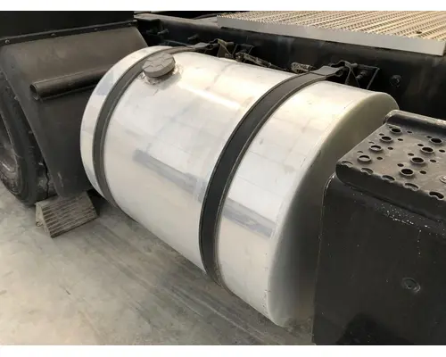 INTERNATIONAL 8600 Fuel Tank Strap