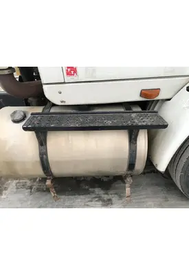 INTERNATIONAL 8600 Fuel Tank Strap