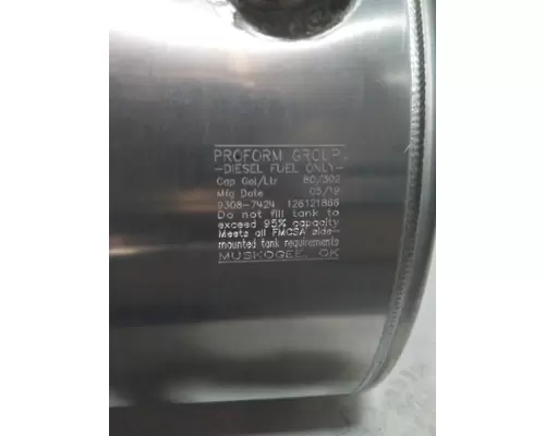 INTERNATIONAL 8600 Fuel Tank