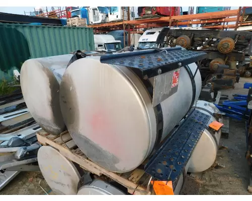 INTERNATIONAL 8600 Fuel Tank