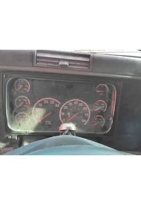 INTERNATIONAL 8600 GAUGE CLUSTER