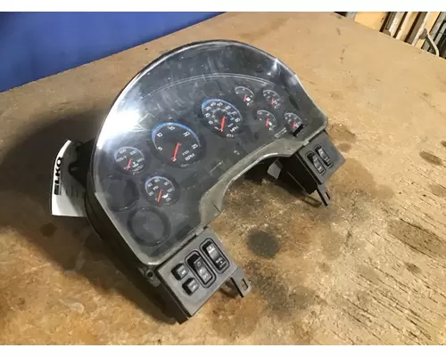 INTERNATIONAL 8600 GAUGE CLUSTER