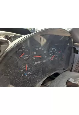 INTERNATIONAL 8600 GAUGE CLUSTER