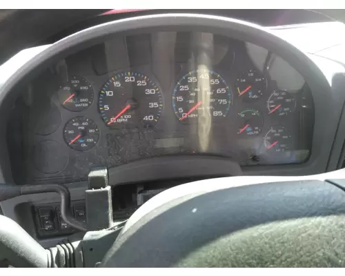 INTERNATIONAL 8600 GAUGE CLUSTER