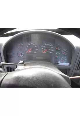 INTERNATIONAL 8600 GAUGE CLUSTER