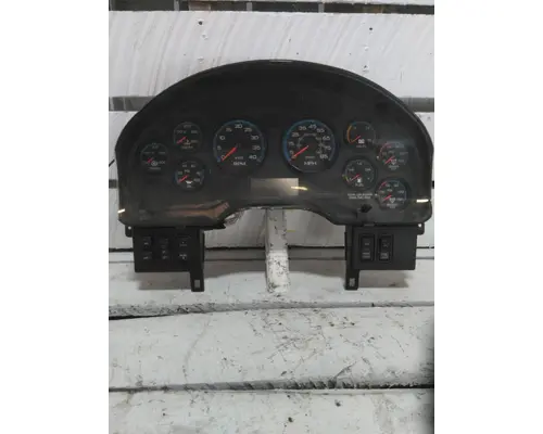 INTERNATIONAL 8600 GAUGE CLUSTER