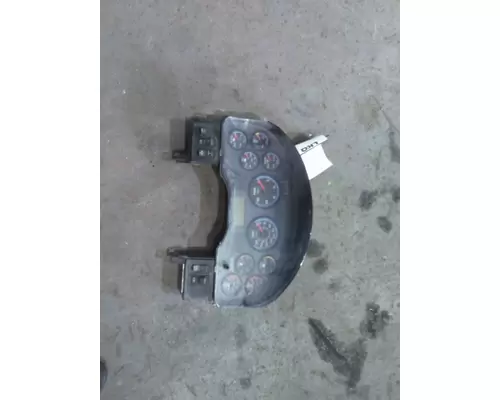 INTERNATIONAL 8600 GAUGE CLUSTER