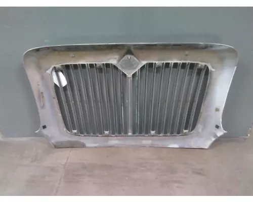 INTERNATIONAL 8600 GRILLE