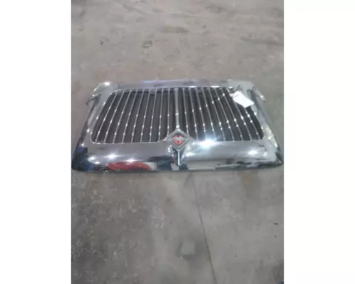 INTERNATIONAL 8600 GRILLE