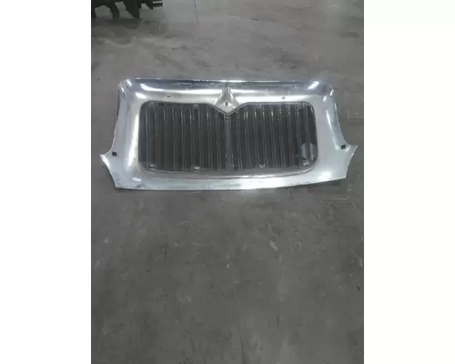 INTERNATIONAL 8600 GRILLE