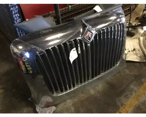 INTERNATIONAL 8600 GRILLE