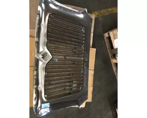 INTERNATIONAL 8600 GRILLE