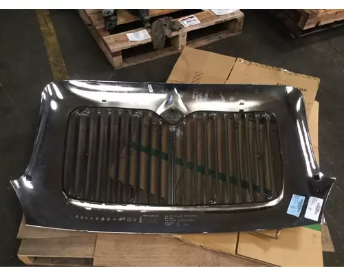 INTERNATIONAL 8600 GRILLE