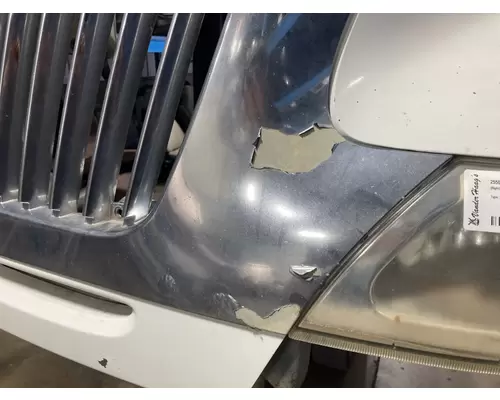 INTERNATIONAL 8600 Grille