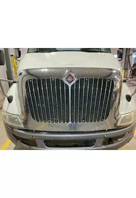 INTERNATIONAL 8600 Grille