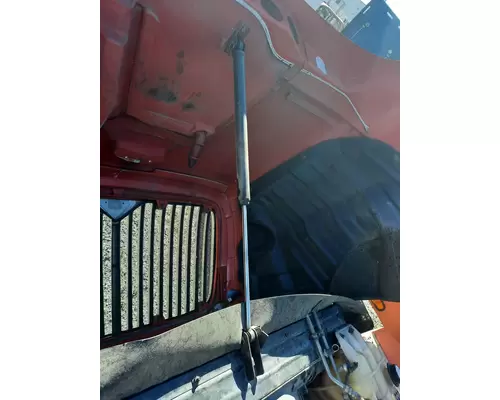 INTERNATIONAL 8600 HOOD BRACKET