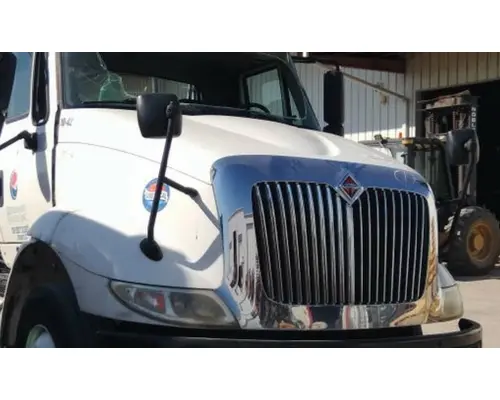 INTERNATIONAL 8600 HOOD