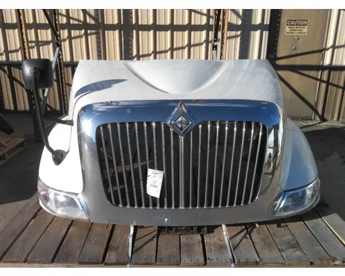 INTERNATIONAL 8600 HOOD