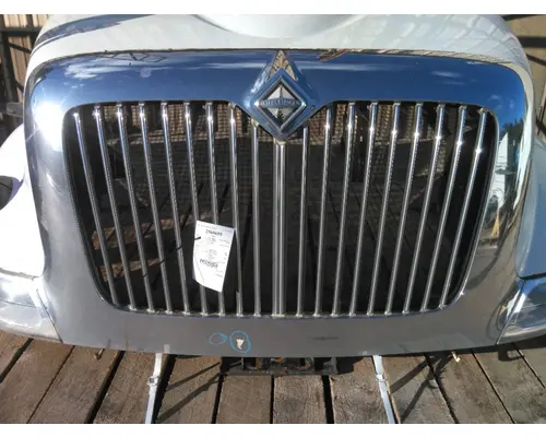 INTERNATIONAL 8600 HOOD