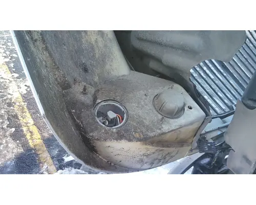 INTERNATIONAL 8600 HOOD