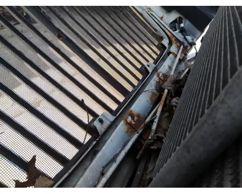 INTERNATIONAL 8600 HOOD