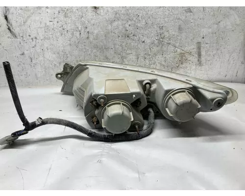 INTERNATIONAL 8600 Headlamp Assembly