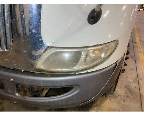 INTERNATIONAL 8600 Headlamp Assembly